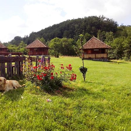 Etno Village Gostoljublje Kosjeric Exteriér fotografie