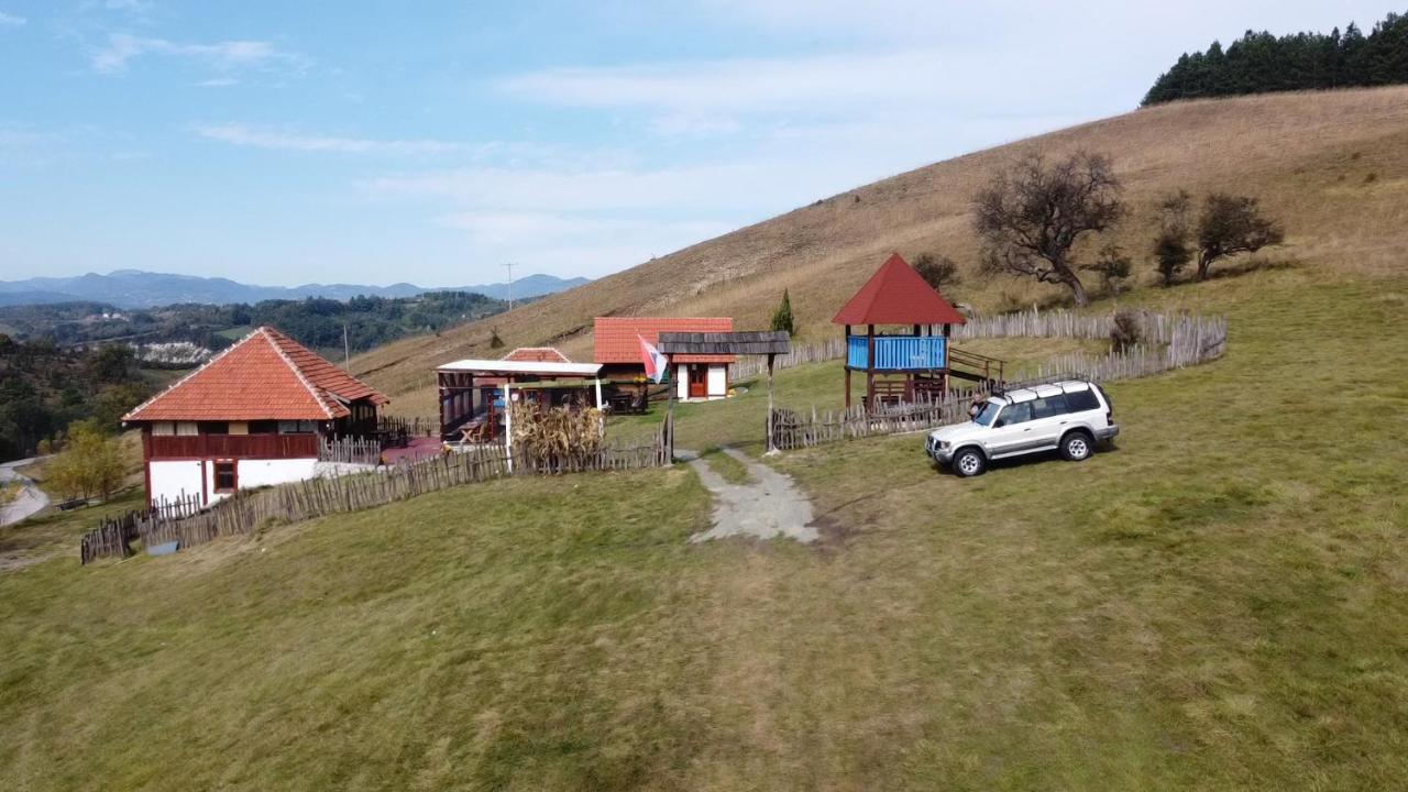 Etno Village Gostoljublje Kosjeric Exteriér fotografie